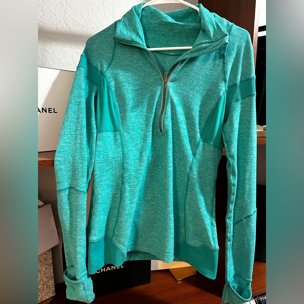 LULULEMON 1/4 zip JACKET